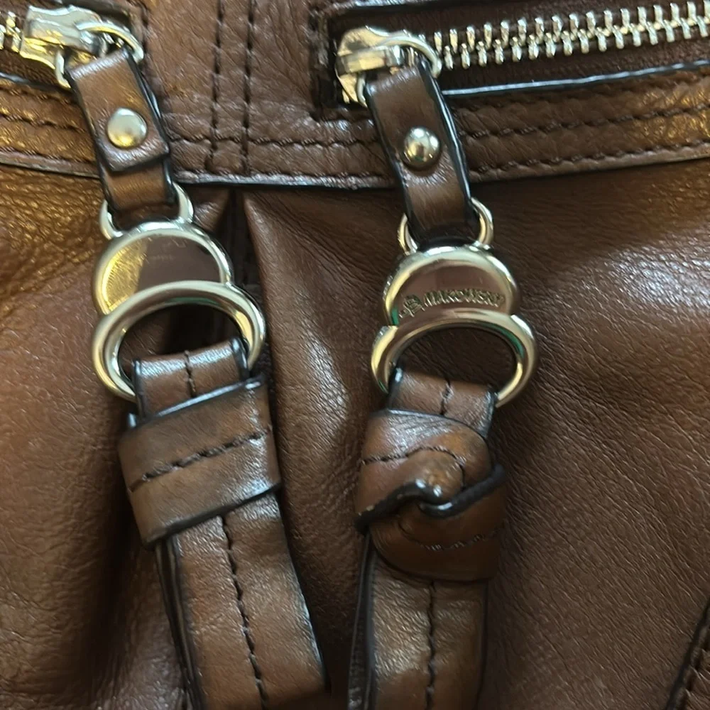 B MAKOWSKY BROWN LEATHER BOHO BAG GORGEOUS LEATHER WELL SEASONED